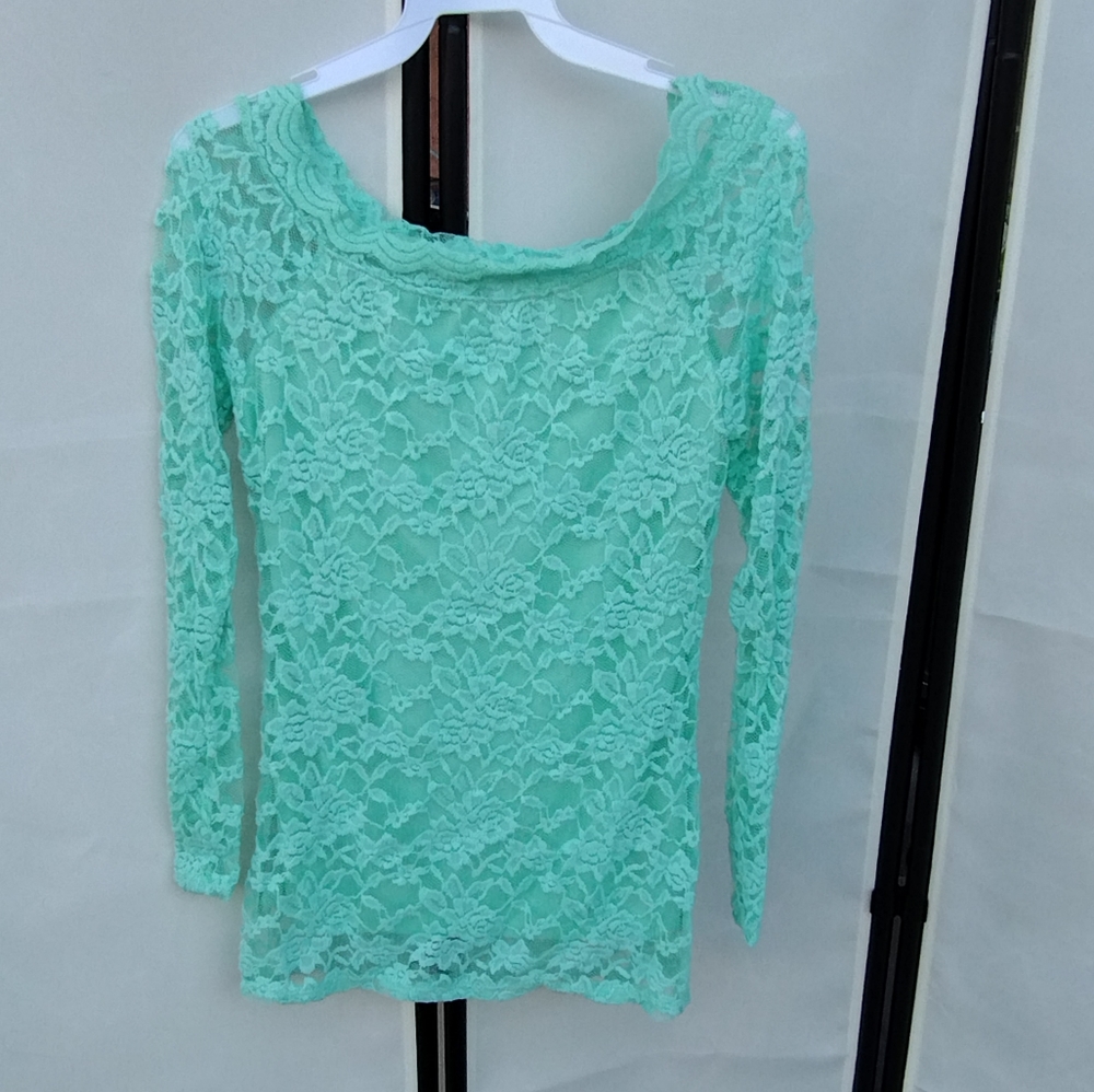 Potter's Pot Lace Top